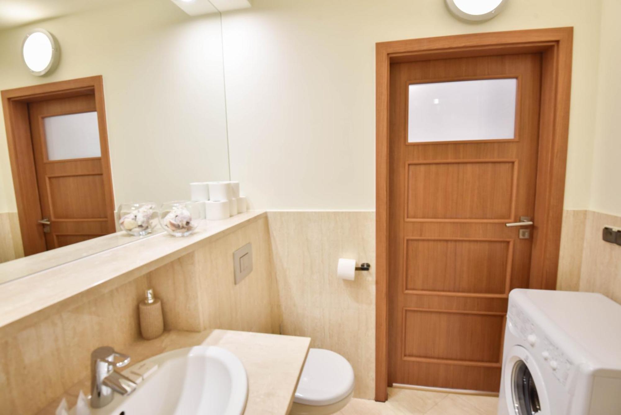 Apartamenty Mistral Z Parkingiem - Promenada & Morze - Apartamenty Na Wyspie Świnoujście Екстериор снимка