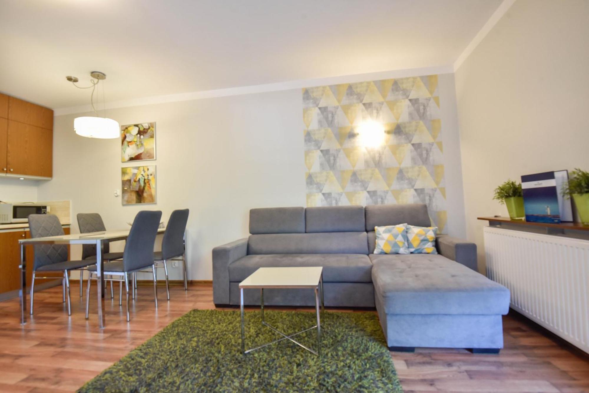 Apartamenty Mistral Z Parkingiem - Promenada & Morze - Apartamenty Na Wyspie Świnoujście Екстериор снимка