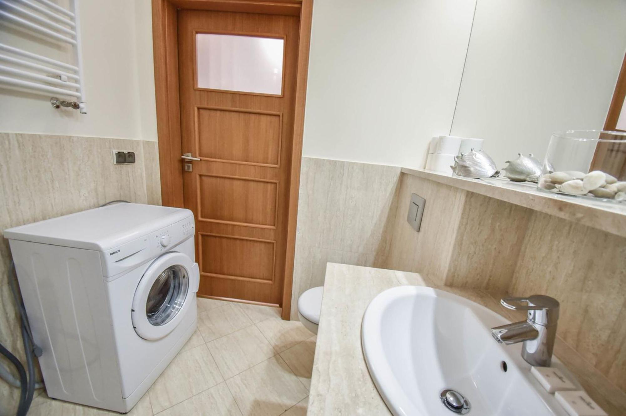 Apartamenty Mistral Z Parkingiem - Promenada & Morze - Apartamenty Na Wyspie Świnoujście Екстериор снимка