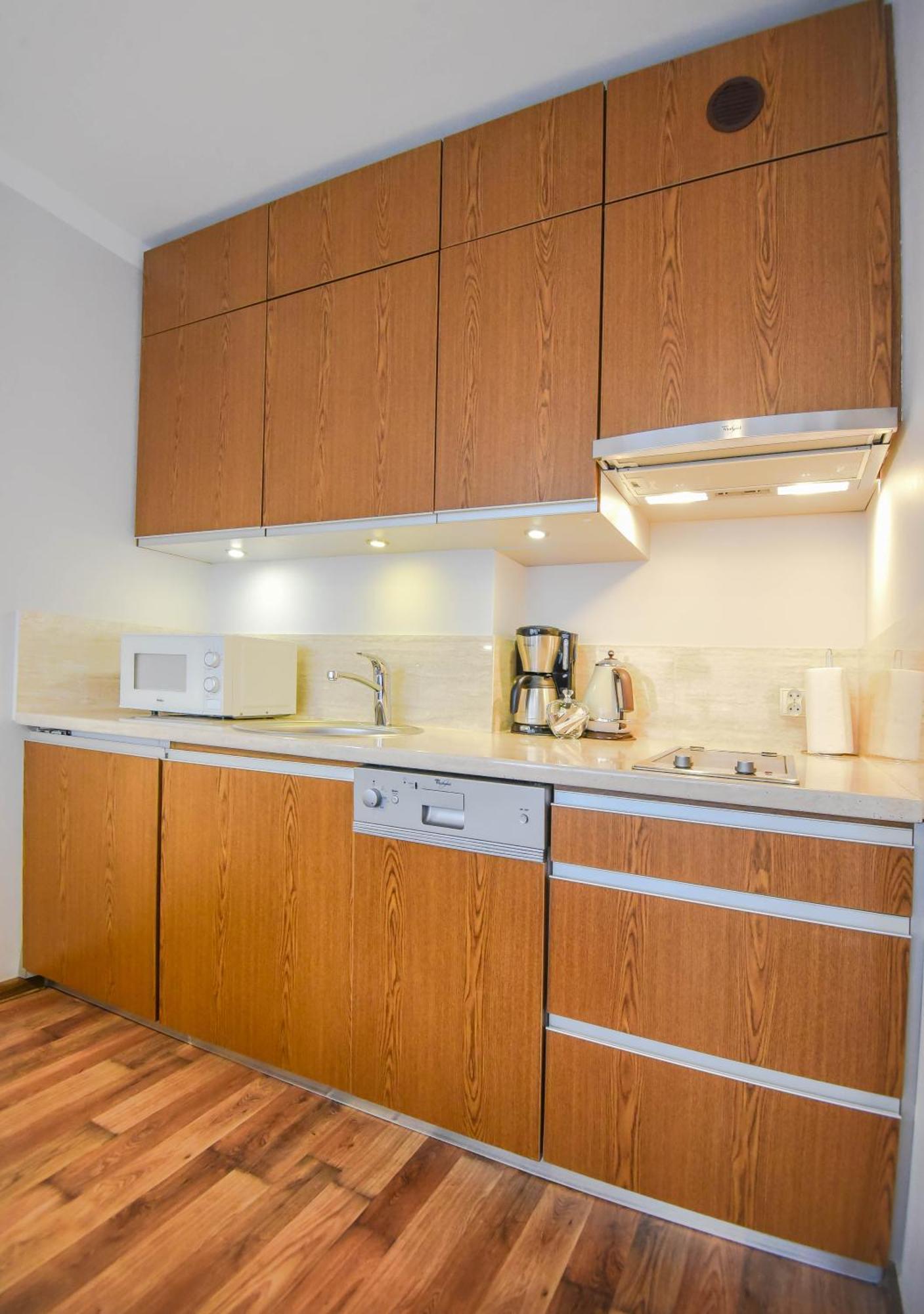 Apartamenty Mistral Z Parkingiem - Promenada & Morze - Apartamenty Na Wyspie Świnoujście Екстериор снимка