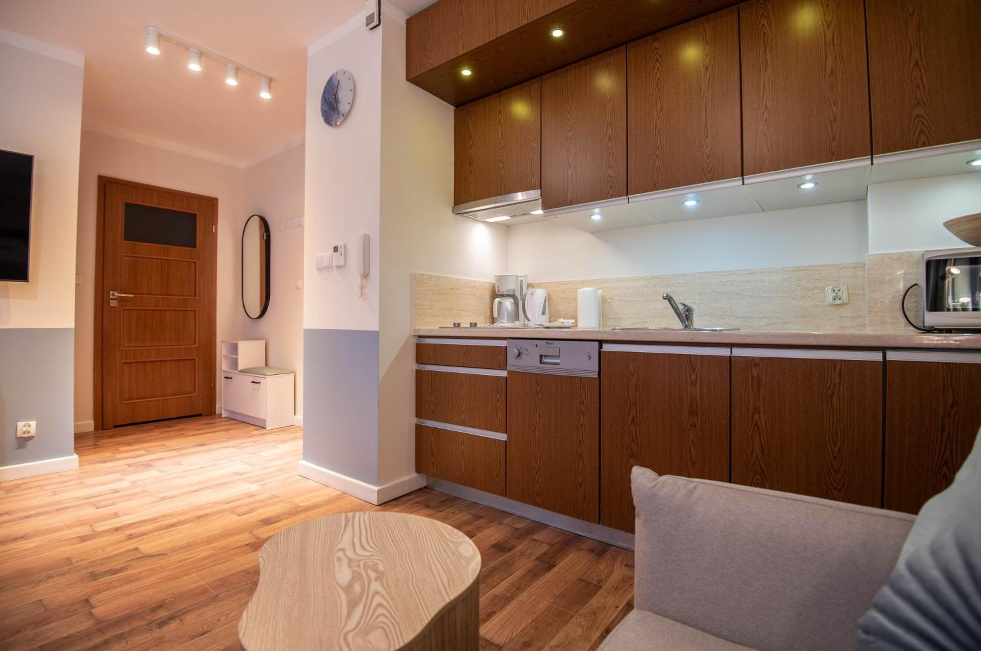 Apartamenty Mistral Z Parkingiem - Promenada & Morze - Apartamenty Na Wyspie Świnoujście Екстериор снимка
